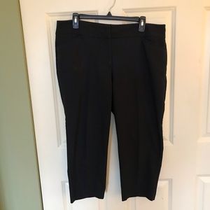 Apt 9 Essentials Women’s Black Capri Pants